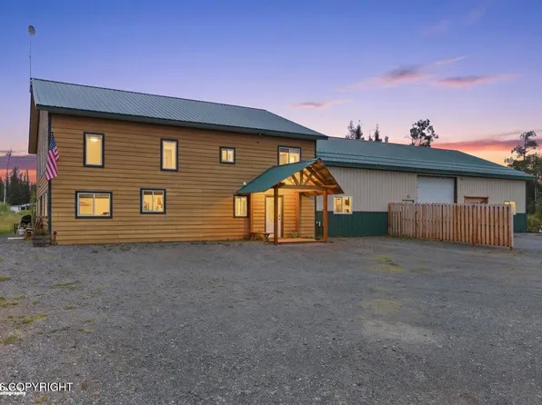 39850 Valley View Rd, Sterling, AK 99672