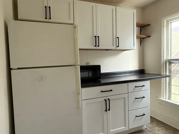 114 S Blair St #3, Madison, WI 53703