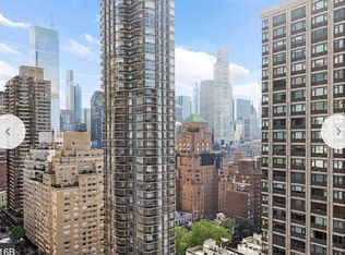 200-210 E 65th St #16B, New York, NY