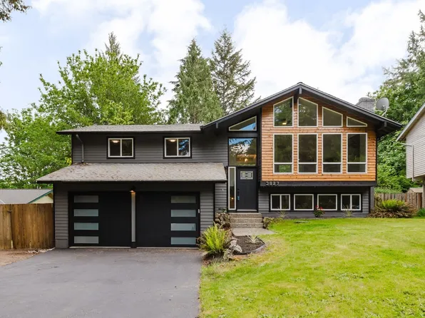 3827 Roosevelt Street NE, Bremerton, WA 98311
