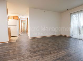 1003 Avenue K APT 8, Carter Lake, IA 51510