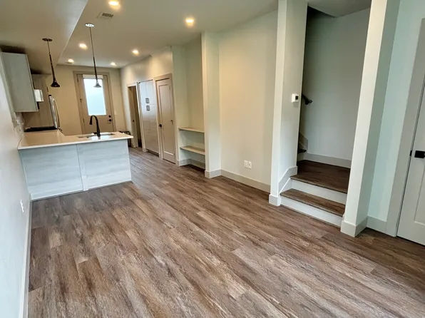 405 Harrison St #1, Denver, CO 80206