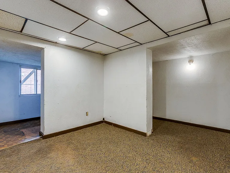 1202 Woodland Ave — Photo 25