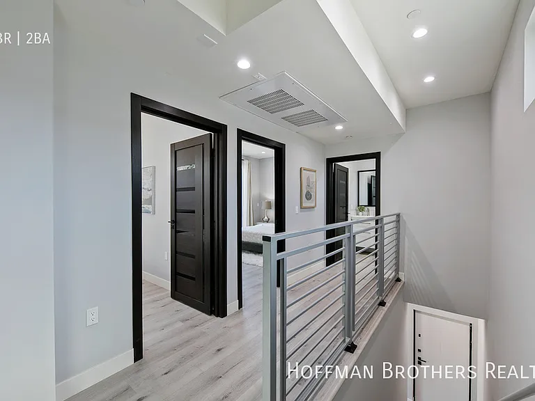 13621 N Fellows Ave #13617 — Photo 9