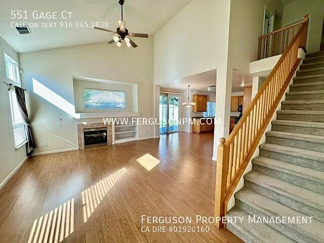 Move in Ready Four Bedroom Home in Folsom — Photo 3