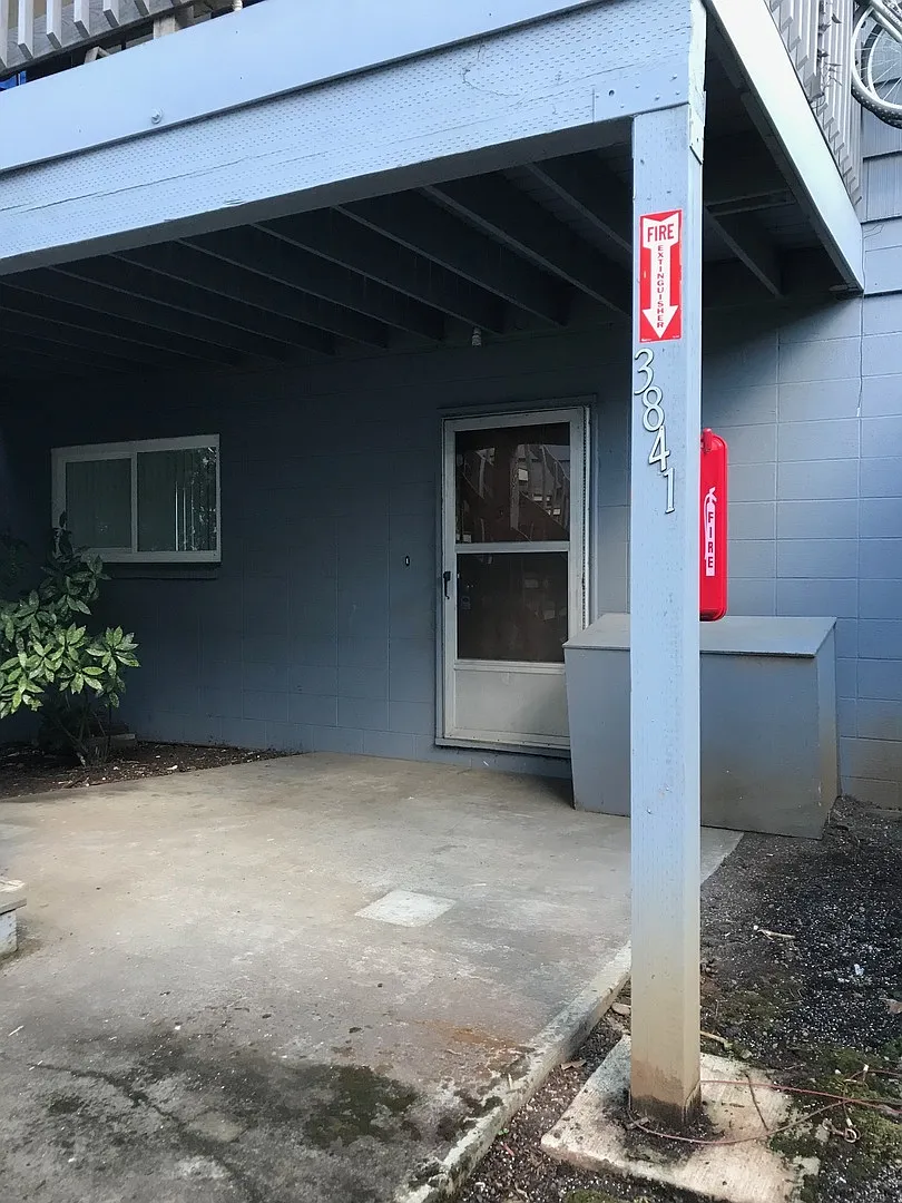 Dell Villa Manor — Photo 1