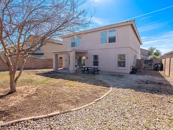 4th image of 3210 W SAINT CATHERINE Avenue