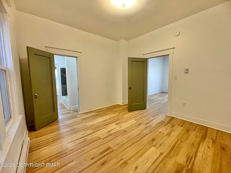 1028 N Webster Ave #1 — Photo 18