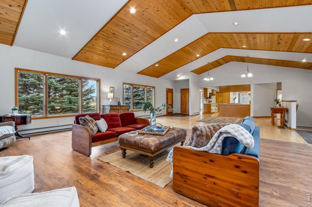 400 Gait Cir