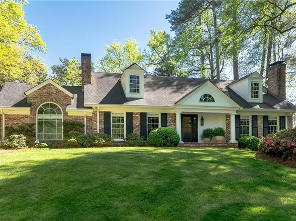 3368 Valley Cir NW, Atlanta, GA 30305