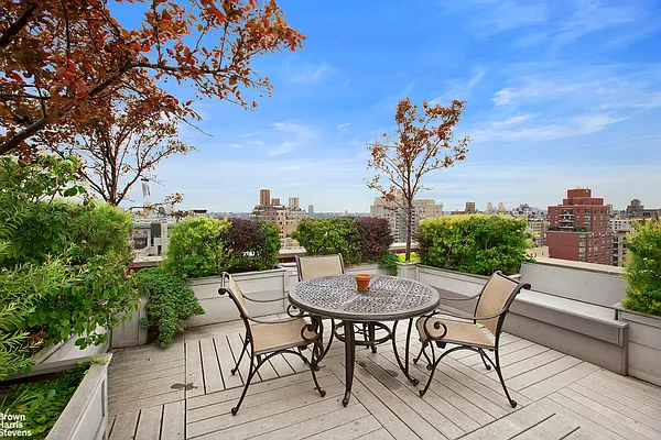 Sold by Brown Harris Stevens | media 14