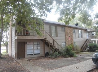 608 Colorado Rd APT B, Duson, LA 70529