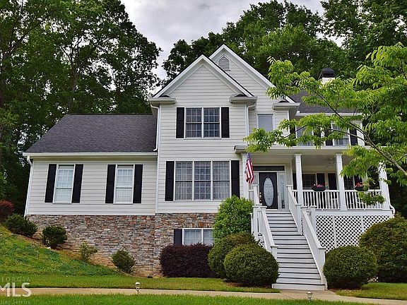 5th image of 479 Lake Laurel Dr