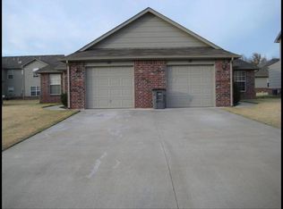 973 River Xing, Catoosa, OK 74015