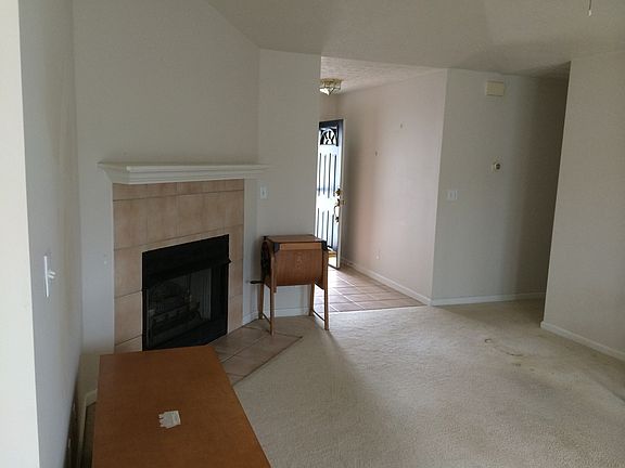 2nd image of 212 W 19th St