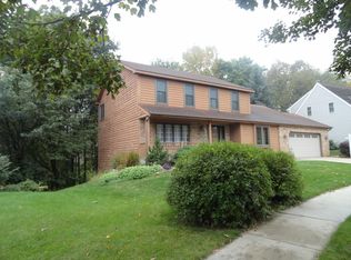 1019 21st Ave SW, Rochester, MN 55902