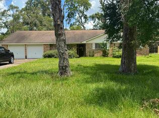 7570 Forest Park Dr, Beaumont, TX 77707