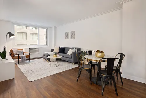 230 W 55th St #28A Photo 1