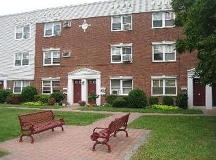 88 Hastings Ave, Rutherford, NJ 07070