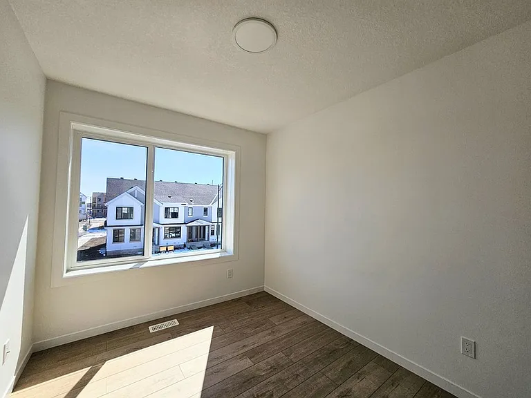 19440 22nd Ave NW — Photo 11