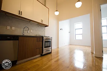 Rented by MySpaceNYC