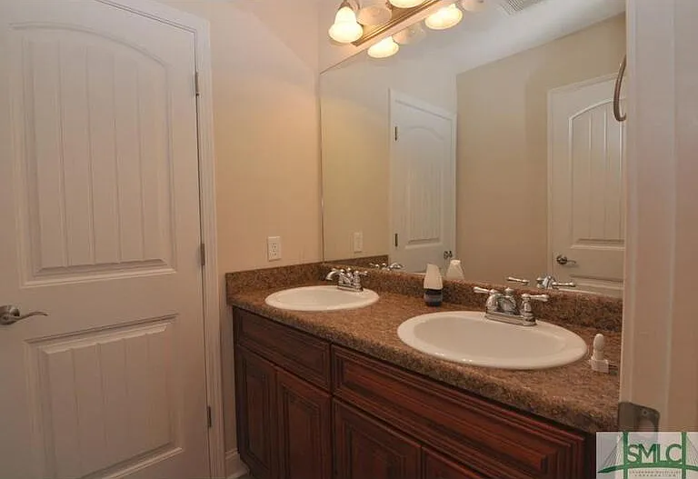 165 Butler Dr — Photo 24