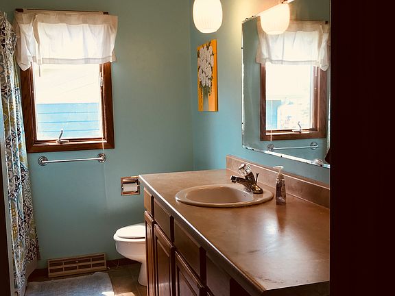 Main floor bathroom