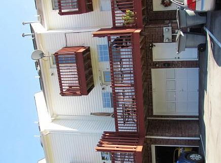 2nd image of 2931 Broad St