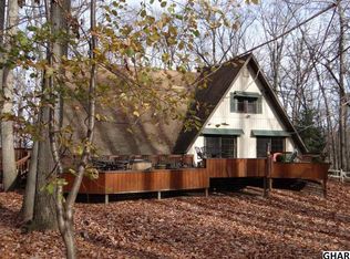 60 White Oak Dr, Carlisle, PA 17015