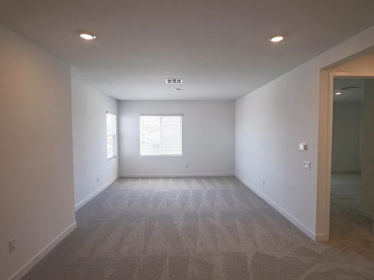3068 W Orco Ln — Photo 29