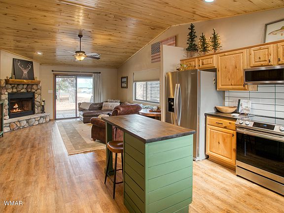 3rd image of 2342 S Buffalo Loop