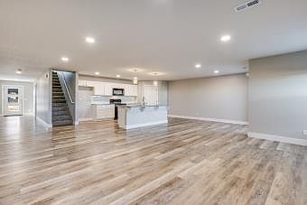 5th image of 8804 Haylee St