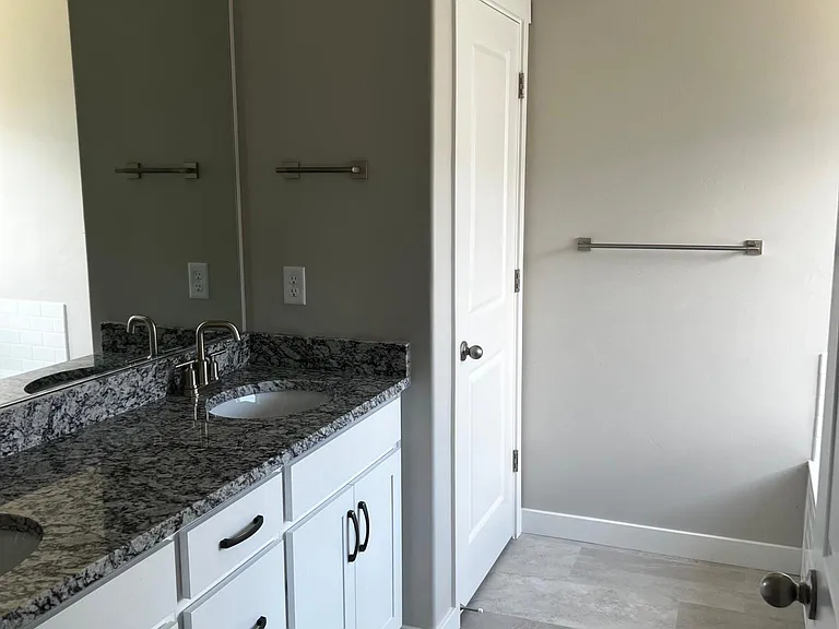 3969 Harmony Dr — Photo 17
