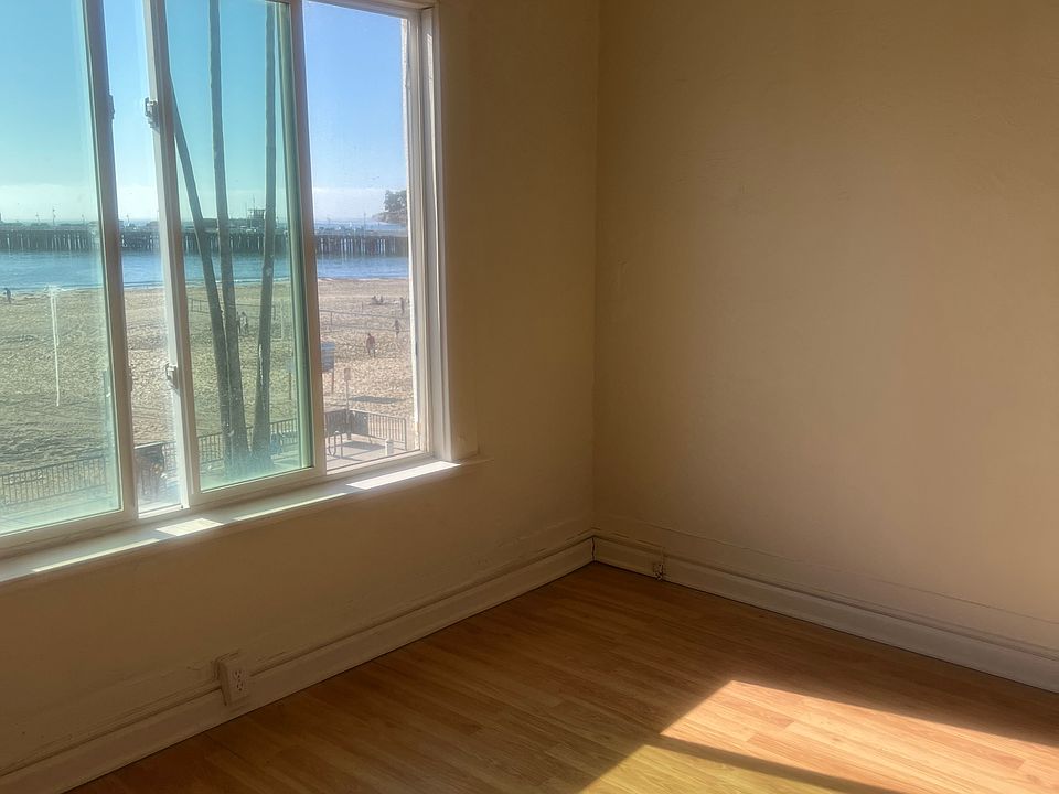 1st image of 305 Beach St #6
