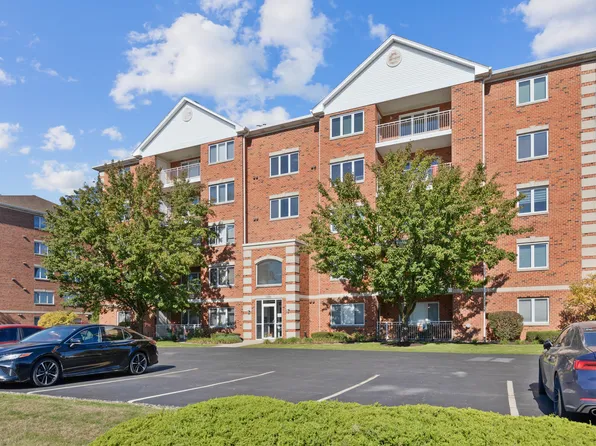 5450 115th St APT 401, Oak Lawn, IL 60453
