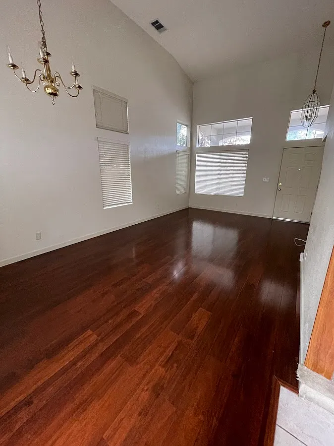 3 bed, 2.5 bath, 1631 sqft, $3,500 — Photo 3