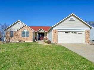 267 Cherrywood Parc Dr, O'Fallon, MO 63368
