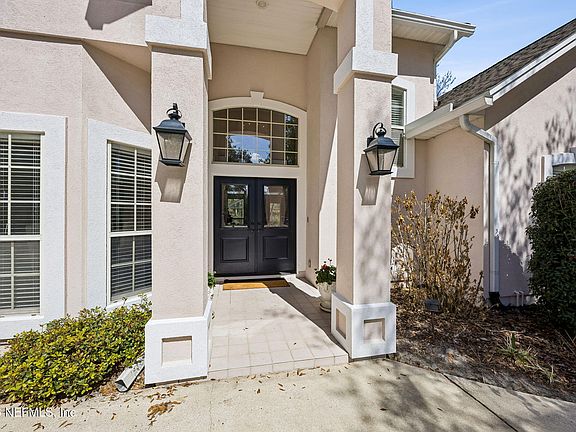 5th image of 144 CLEARLAKE Drive