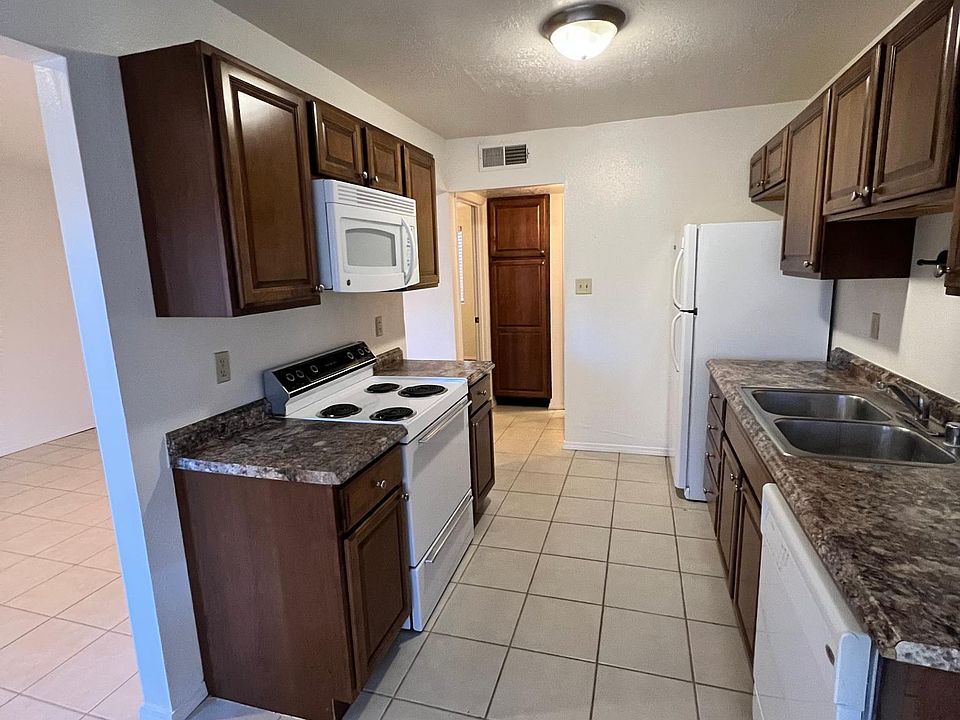 1st image of 625 Kingman Ave APT A