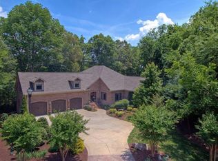 822 Land Grant Ct, York, SC 29745
