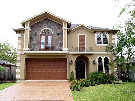 Mediteranean style stucco