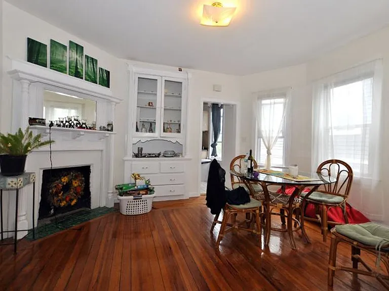 66 Brooks St #2 — Photo 3