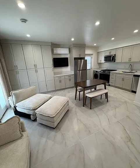 29082 Madrid Pl — Photo 4