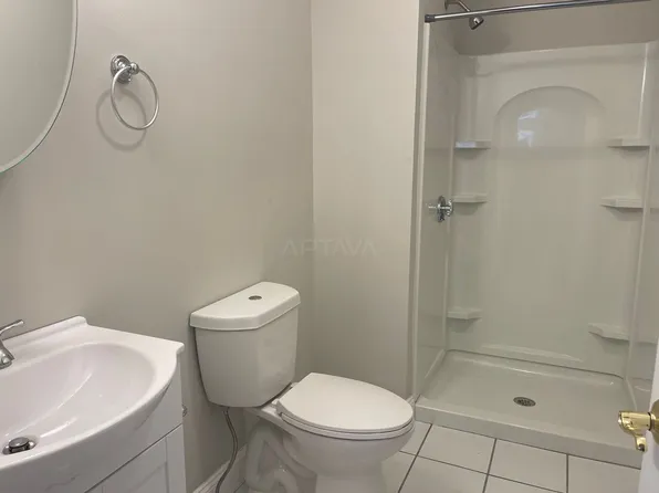 18 Kenwood St #1, Somerville, MA 02144
