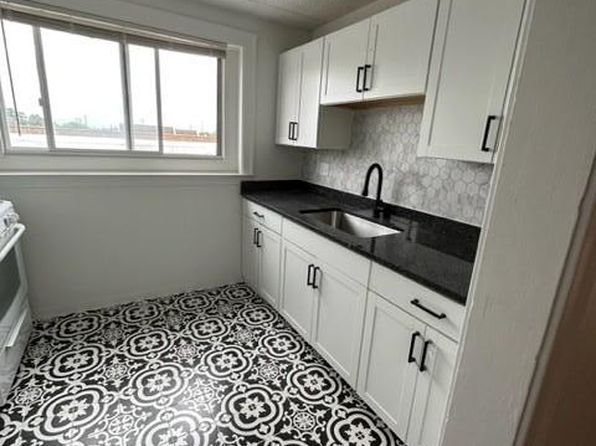 33325 Grand River Ave #2