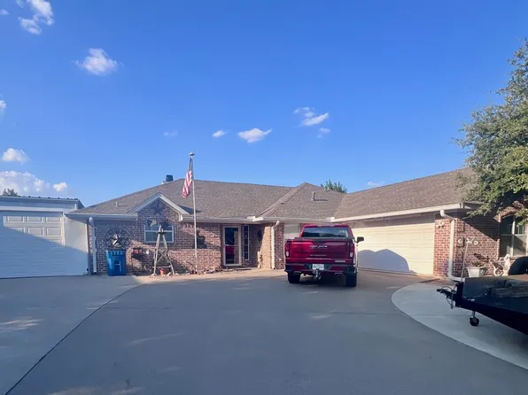 105 Topaz Cir, Hewitt, TX 76643