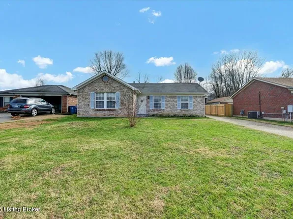 3121 Pine Trace Ct, Louisville, KY 40272