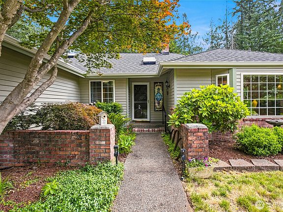 2nd image of 17424 SE 298th Street