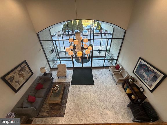 5th image of 1 Smeton Pl APT 1106