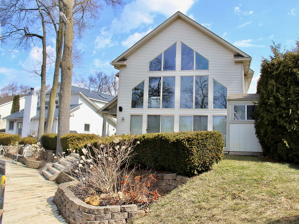 1st image of 3389 S Woodland Dr
